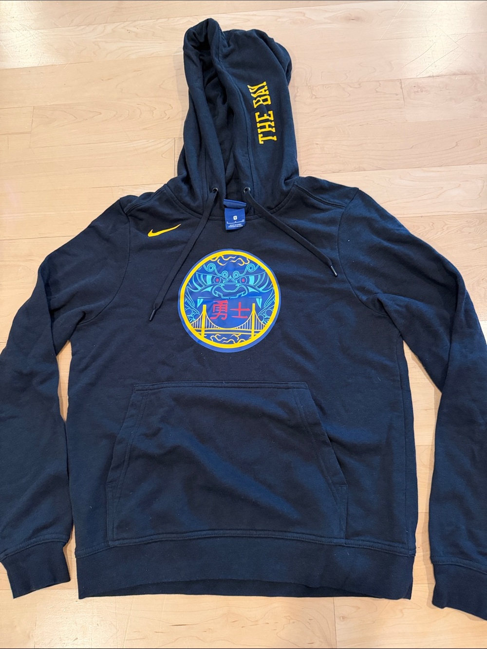 Nike Golden State Warriors "City Edition" Chinese Heritage Pullover Hoodie.